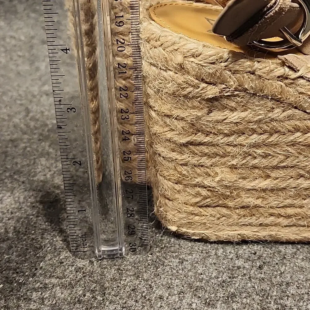 MARC FISHER ANDELA Tan Suede Leather Platform Espadrille Sandal Womens 9M FLAWED